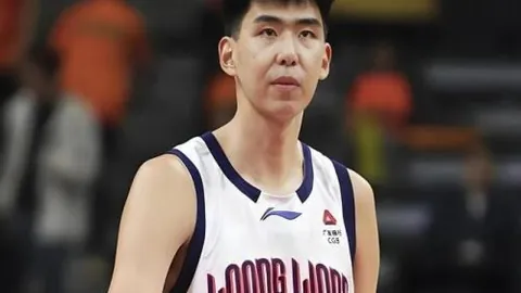 开云体育下载 121518 1